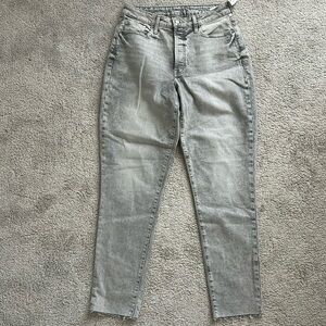 Old Navy High Rise O.G Straight w/ secret slim pockets 10 Tall